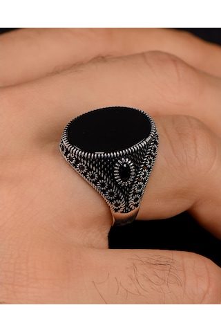 925 Ayar Gümüş Erkek Yüzüğü Zirkon Taş Süslemeli Oniks Taşlı 100222