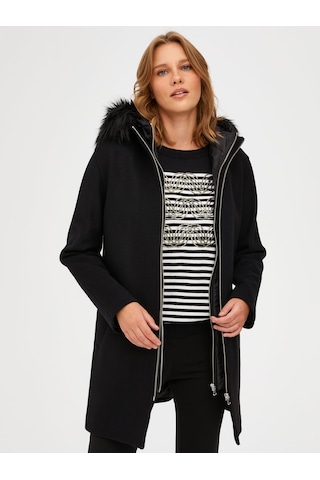Kapitone Detaylı Kürk Kapüşonlu Yünlü Kaban 00040 B0004010 Siyah