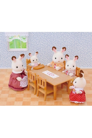 Sylvanian Families Yemek Masası Seti 4506