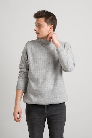 Regular Fit Yarım Balıkçı Nokta Desenli Akrilik Viskon Karışımlı Erkek Triko Kazak 001