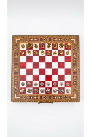 Roma Crimson-chess Set
