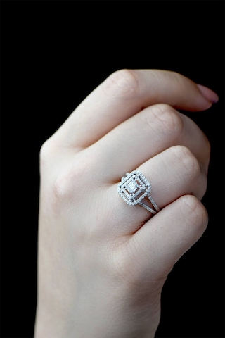 0.60 Ct. Modern Tasarım Çift Kollu Baget Yüzük