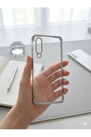 Huawei P30 Kılıf Dört Köşeli Lazer Silikon Kılıf Gri