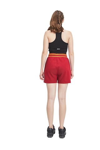 Galatasaray Kadın Şort K241176