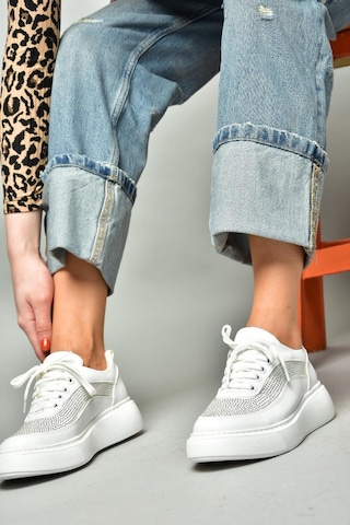 Fox Shoes S274048509 Beyaz Taşlı Kadın Spor Ayakkabı Sneakers Beyaz