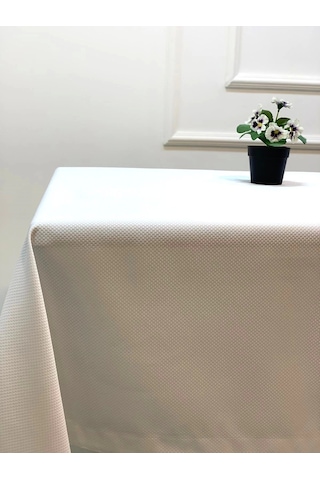 Nivemeshome Beyaz 140x220 Masa Örtüsü Beyaz