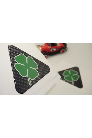 Alfa Romeo Yonca Logo Yan Çamurluk 3M 3D Karbon Damla Logo Amblem (547073915)