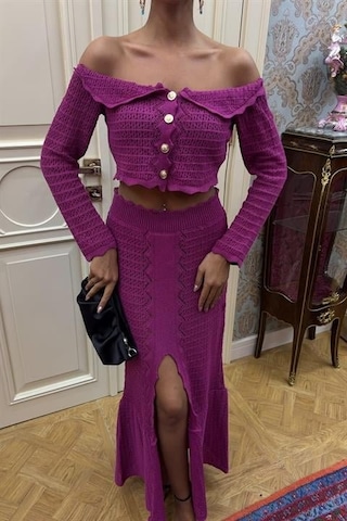 Madonna Yaka Derin Yırtmaç Etekli Şık Triko Takım 10099 Mürdüm