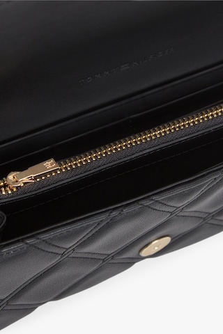 Tommy Hilfiger Th Femınıne Wallet On Chaın Kadın Siyah Cüzdan - Aw0aw18795