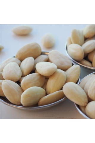 Çerezciyiz Biz Zarsız ve Tuzsuz Soyulmuş Çiğ İç Badem 500 G