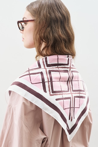 Desenli Orta Boy Saten Fular Elaya Elaya