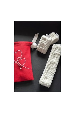 Mikrofiber Yüz Yıkama Seti, Beyaz Saç Bandı Ve Kırmızı Keseli 4 Parça 256