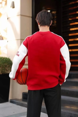 Erkek Bisiklet Yaka Kolu Şeritli Nakışlı Sweatshirt - Kırmızı