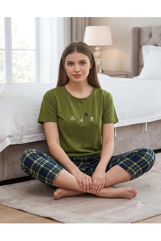 Mihra Kadın %100 Pamuk Bisiklet Yaka Kısa Kol Kapri Pijama Takımı 90787/4129- 1 Adet Yeşil