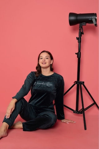 Lukitus Pamuklu Kadife Pijama Takımı Yeşil Kadife01 Yeşil
