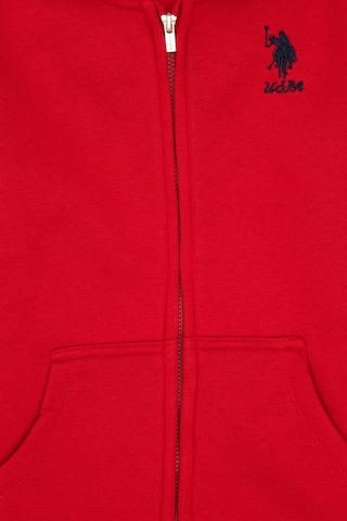U.S. Polo Assn. Kız Çocuk Kırmızı Kapüşonlu Fermuarlı Şardonlu Basic Sweatshirt 50316809-VR171