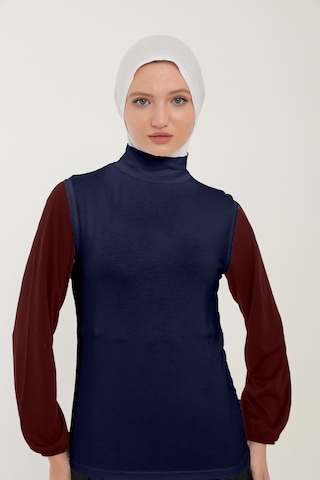 Sonbaharmoda Kadın Sıfır Kollu Yarım Balıkçı Yakalı Penye Likralı Body - Lacivert Lacivert