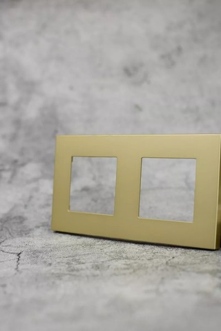 Vo'stabl Prizler Ve Anahtarlar İçin Çift Altın Çerçeveli 185292543