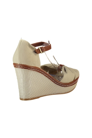 Fox Shoes Bej Kadın Dolgu Topuklu Ayakkabı 9674040505