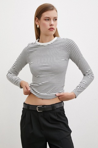 Bisiklet Yaka Çizgili Bluz Beyaz Beyaz