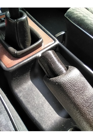Mercedes Benz 190e - W201 El Freni Düğmesi