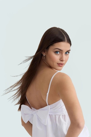 Ersefa Rahat Ve Şık Dacron Crop Bluz Günlük Kombinler İçin Görünüm Mükem Beyaz