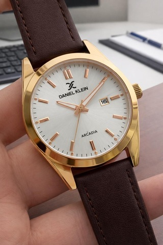 Daniel Klein Deri Kordon Takvimli Kadran 2 Yıl Garantili 3 Atm Dayanıklı Erkek Kol Saati E14272-4 Rose Gold