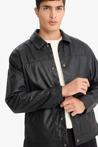 Defacto Regular Fit Çıtçıtlı Suni Deri Ceket Mont F9779ax25wnbk27 Siyah