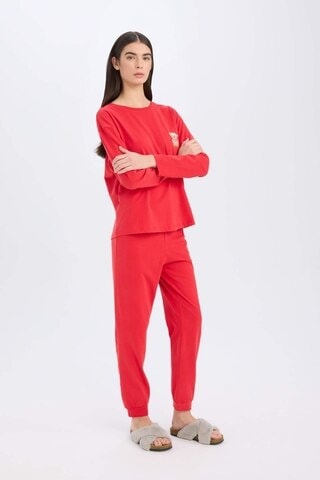 Defacto Fall İn Love Yılbaşı Temalı Pijama Takımı Uzun Kollu Üst Esnek Belli Uzun Alt D2290ax24wnrd59 Kırmızı
