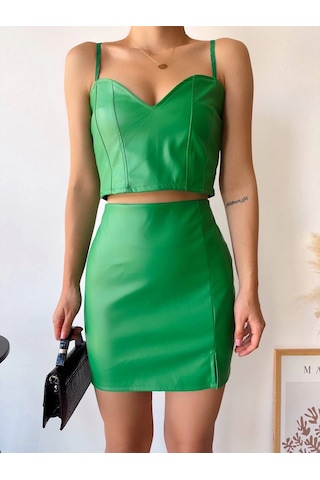 Tek Yırtmaçlı Arkadan Fermuarlı Deri Etek Yeşil S24475 Yeşil