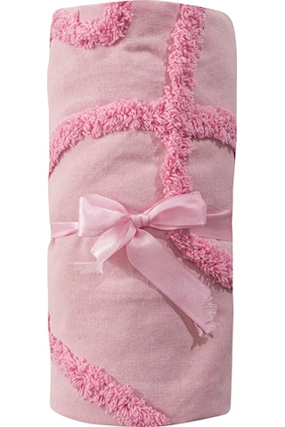 Pembe Kalp Nakışlı Yatak Örtüsü 130x170 Cm