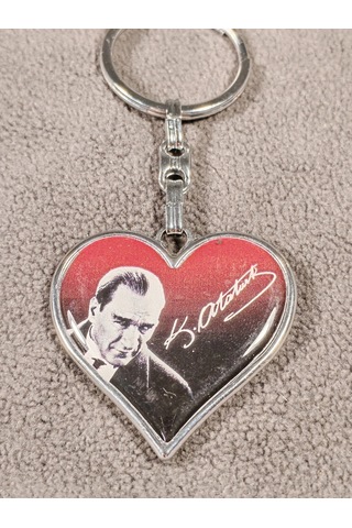 Atatürk Resimli Ve İmzalı Metal Anahtarlık Çok Renkli