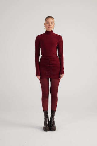 Holly Lolly Balıkçı Yaka Büzgülü Mini Tami Elbise Bordo