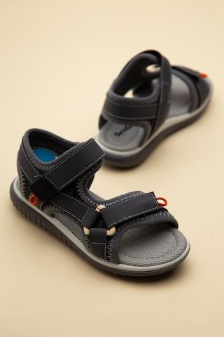 Şirinbebe Ortopedik Erkek Çocuk Sandalet Füme Cırtlı Yan Kapalı-4756