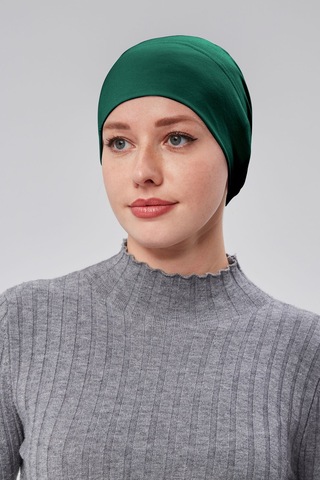 Kadın Tesettür Hazır Pratik Geçmeli Bone Lastikli Kaymaz Yeşil Zümrüt Yeşili