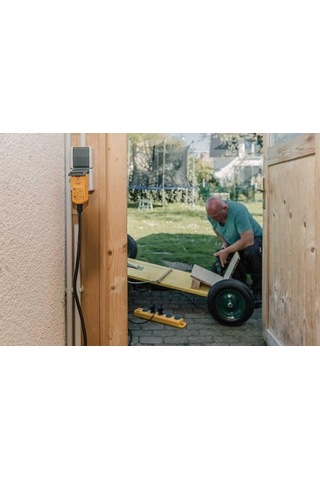 Brennenstuhl Super-solid Sl Ip54 Lisanslı 5'li Uzatma Priz