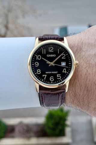 Casio Csıste211 Erkek Kol Saati