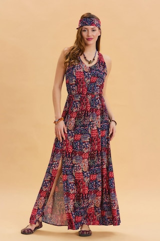 V Yaka Yırtmaçlı Günlük Elbise Desenli