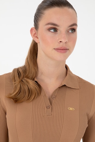 U.S. Polo Assn. Kadın Camel Polo Yaka Kazak 50297087-VR015