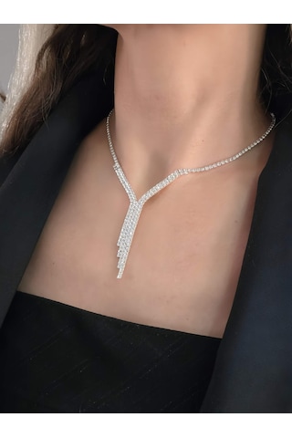 Eva Takı Store Kristal Taşlı Su Yolu Sarkıt Model Yılbaşı - Abiye - Düğün -event Kolye Küpe Set Silver Gümüş