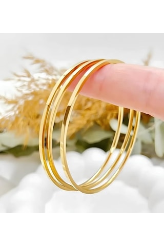 Kadın Günlük Kullanıma Uygun Ajda 3 Lü Set Çelik Üzeri Altın Kaplama Bilezik Kar3'lü Set 22 Ayar Altın Kaplama Kibar Bilezik Kararma Paslanma Yapmaz 316l Çelik Gold