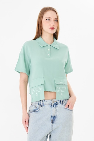 Sortie Collection Polo Yaka Yazı Baskılı Cep Detaylı Crop Bluz Mint MİNT