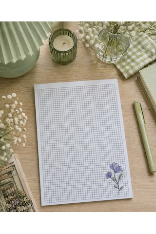 A4 Kareli Mavi Çiçekli Defter Beyaz - Mavi A4 Kareli Mavi Çiçekli Defter Beyaz - Mavi