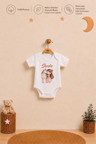 Pia Baby İsimli Kız Bebek Hediye Seti %100 Pamuk Organik Baskılı Body Yastık Kılıfı Ve Ham Bez Bebek Kıyafet Kesesi 1105byk6x Ekru