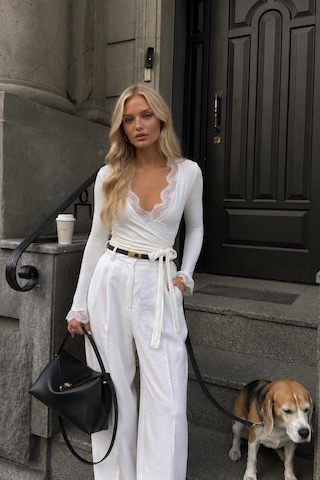 Black Fashion Kruvaze Bağlamalı Dantelli Beyaz Bluz