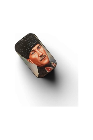 Kalpaklı Atatürk Portresi Ve Türk Bayrağı Baskılı Lüks Metal Çakmak - Milli Seri Çok Renk