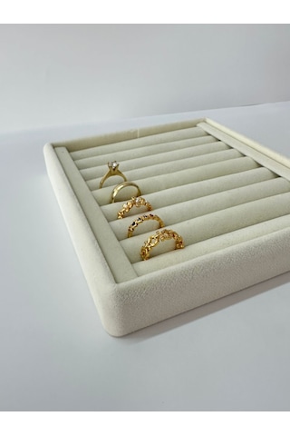 Yerli Üretim Süet Kumaş Krem Renk 15 Cm / 15 Cm Yüzük Sergileme S Krem