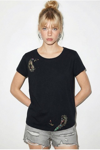 Shade Kadın Pamuk El İşi Nakış Detaylı  Tasarım T-shirt 1006 60282052 - Siyah L