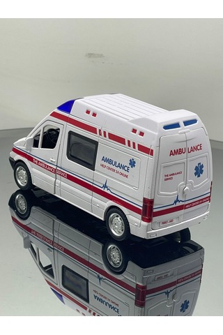 Sesli Işıklı Ambulans Metal Oyuncak Araba
