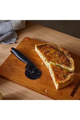 Fiskars Pizza Kesici Fk-1019533 Fiskars